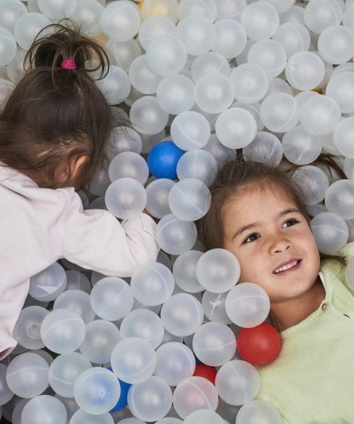 kita-kinderzimmer-hamburg-ratgeber-homöopathier-kind-spielen