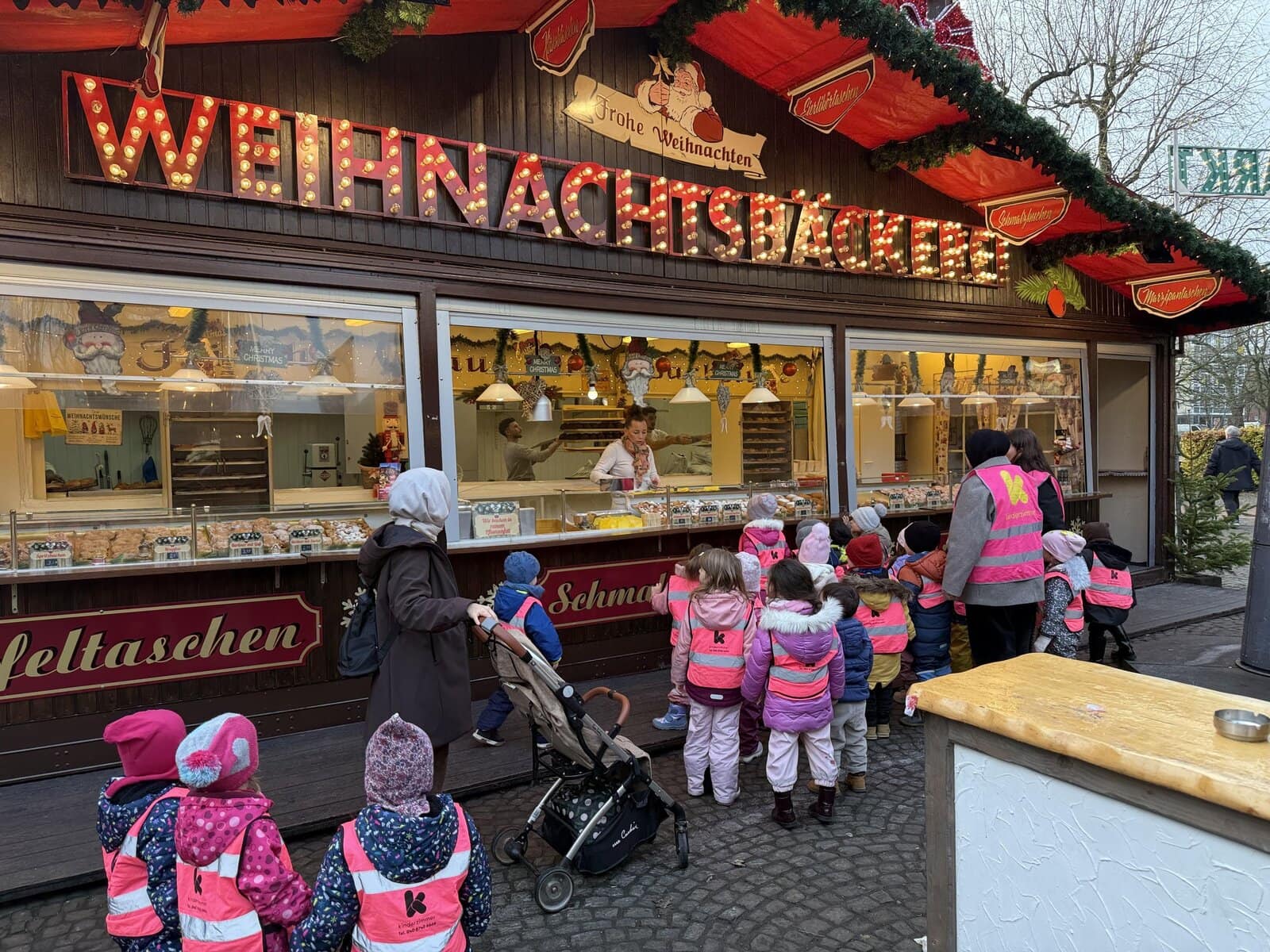 kita-kinderzimmer-hamburg-weihnachten2 Kita kinderzimmer Eißendorf in der Weihnachtsbäckerei