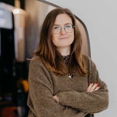 Porträt von Jenny Pfaff in der Kita kinderzimmer Hamburg